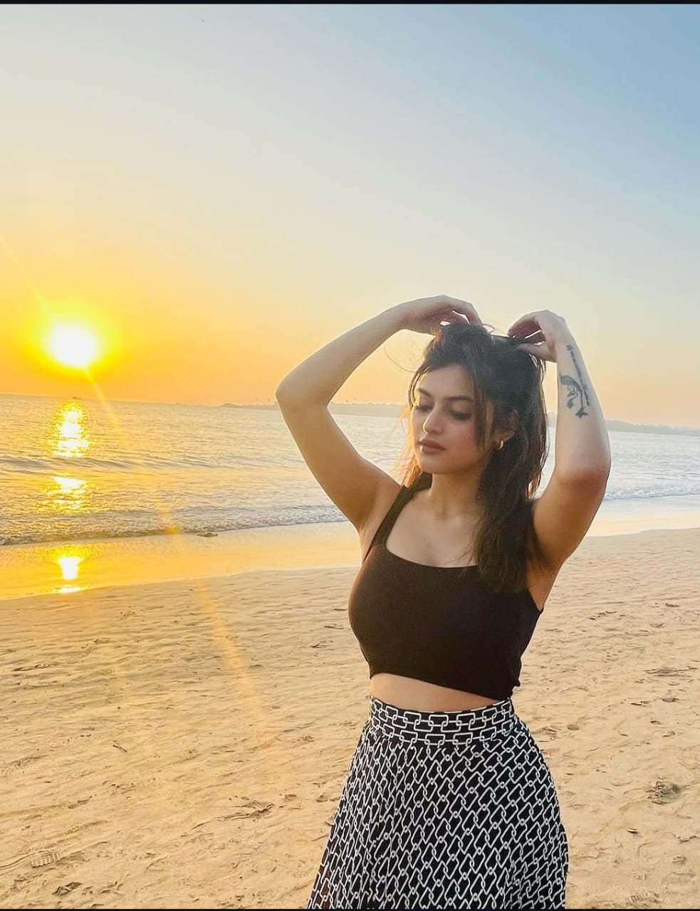 Call girls escort services goa